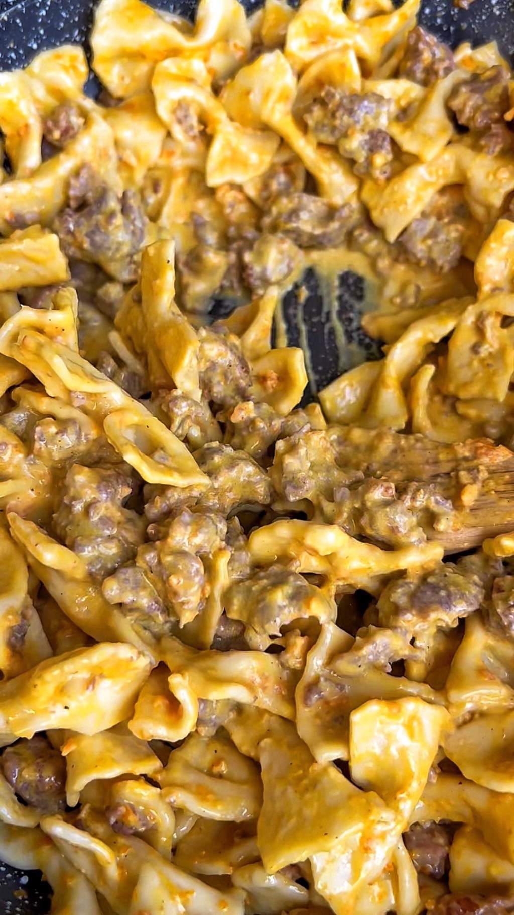 FARFALLE CREMOSE ALLA&nbsp;SALSICCIA